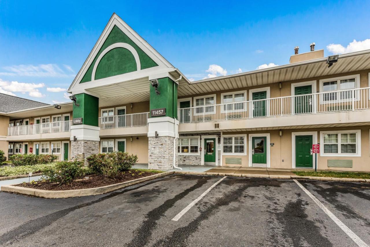 Hometowne By Red Roof Cincinnati - Sharonville