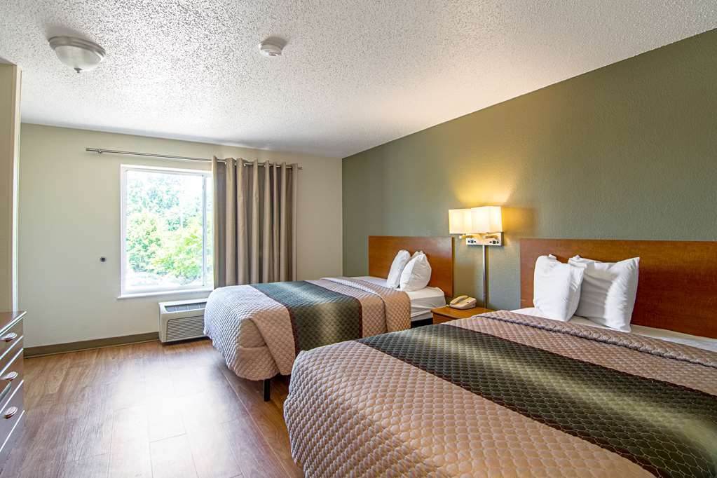 Motel Hometowne By Red Roof Cincinnati -